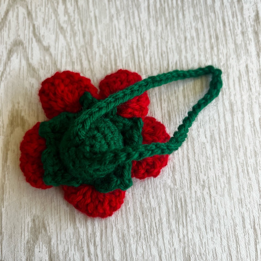 Hand Crocheted Red Hibiscus Flower Bag Charm/Keychain! - Picture 7 of 14